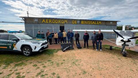 La Guardia Civil participa la segunda jornada  del curso de piloto de dron para agricultores