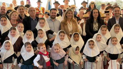 Andratx se convierte en punto de encuentro del folklore nacional