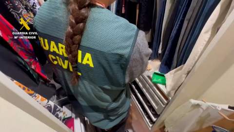 Desarticulada en Barcelona una trama que combinaba estafas amorosas y falsas inversiones inmobiliarias