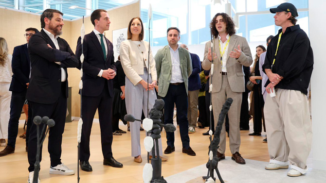 El president Galmés i la vicepresidenta Roca coneixen la fira Art Cologne Palma Mallorca