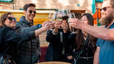 El Raïm Wine Fest enceta temporada a s’Arracó amb una aposta  per maridar els vins de Mallorca i la restauració local