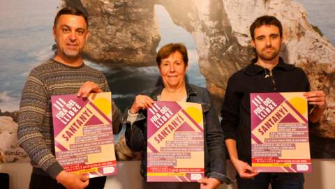 Santanyí celebra la III Fira del Llibre amb un matí ple  de literatura i música