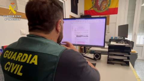 Desarticulada una red criminal que estafó 400.000 euros mediante llamadas que simulaban ser bancos