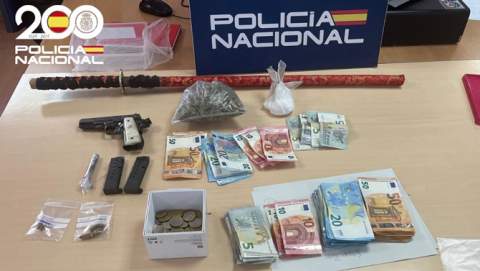 La Policía Nacional detiene a un varón tras varios disparos en el poblado de Son Banya