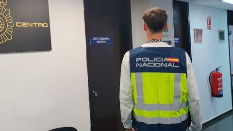 La Policía Nacional detiene a una mujer por agredir a personal sanitario durante una consulta