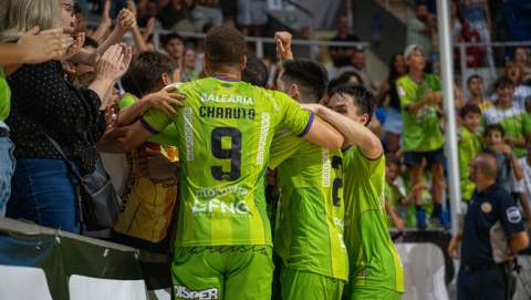 Los penaltis señalan el camino a semifinales (2-2)