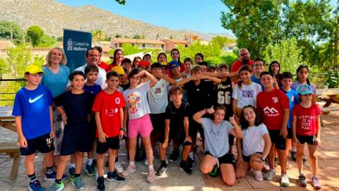 Más de 100 jóvenes descubren la Tramuntana con «Joves a la Serra» del Consell de Mallorca
