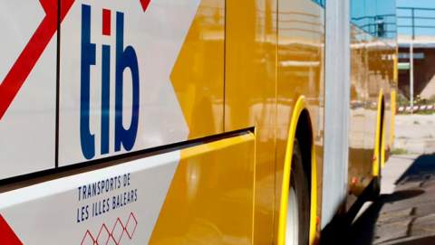 Ja es pot sol·licitar la reserva de plaça per a l’autobús del TIB de la línia 203 a la Serra, un dels reforços adreçats als residents a partir de l’1 de juliol