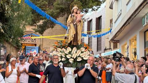 El Port d’Andratx honra a la Virgen del Carmen con una multitudinaria celebración marinera