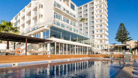 Hotel AMIC Horizonte Palma abre una nueva etapa y refuerza su papel  como punto de encuentro en la ciudad