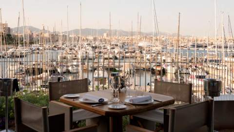 Azotea Club de Mar, la nueva experiencia gastronómica de Club de Mar-Mallorca