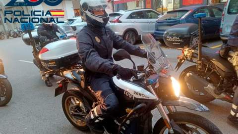 La Policía Nacional detiene a cuatro menores   por sustraer tres  motocicletas, circular con ellas, falsificar las matriculas y darse a la fuga